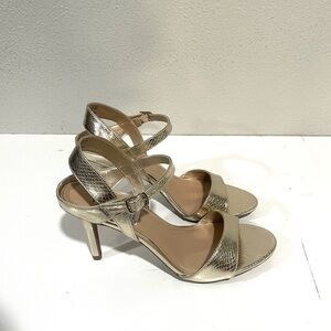 FIONI Misfit Marginal metallic gold snakeskin open toe party heel size 8.5